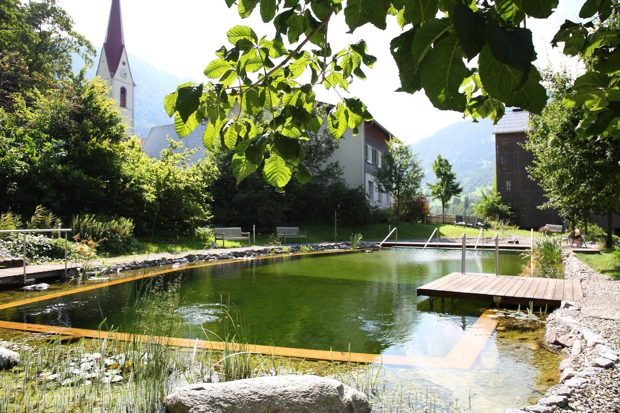 Hotel Krone In Au Au (Vorarlberg) Luaran gambar
