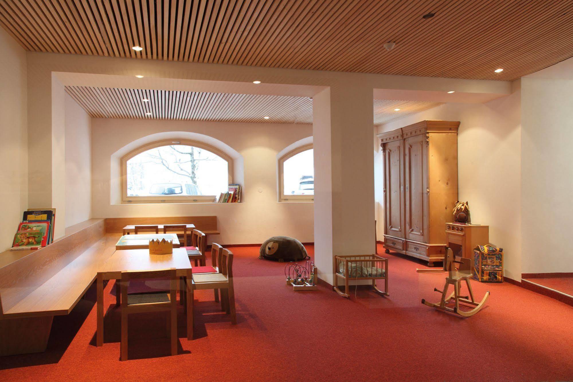Hotel Krone In Au Au (Vorarlberg) Luaran gambar